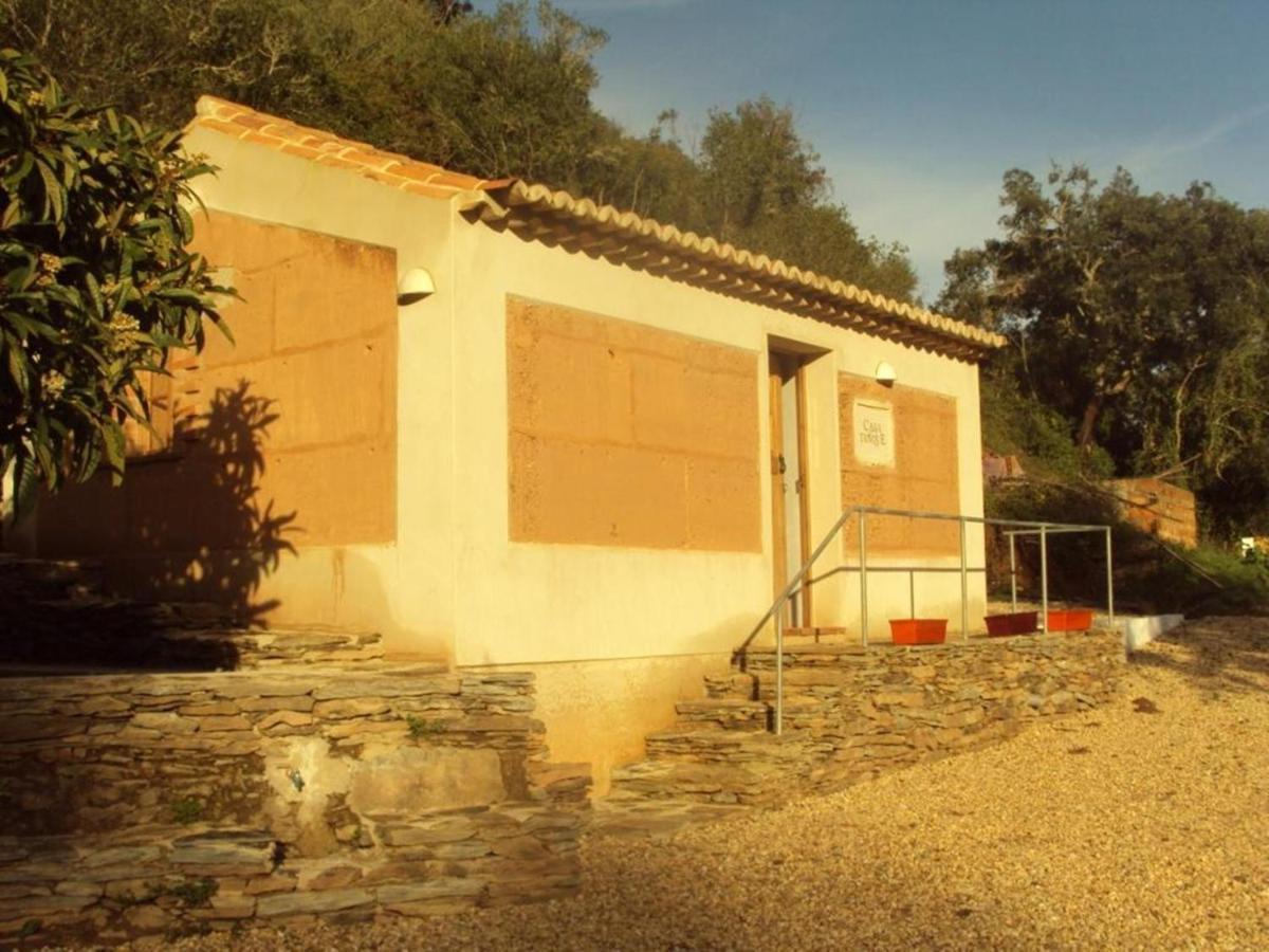 Гостевой дом Casas Da Cerca Troviscais Экстерьер фото